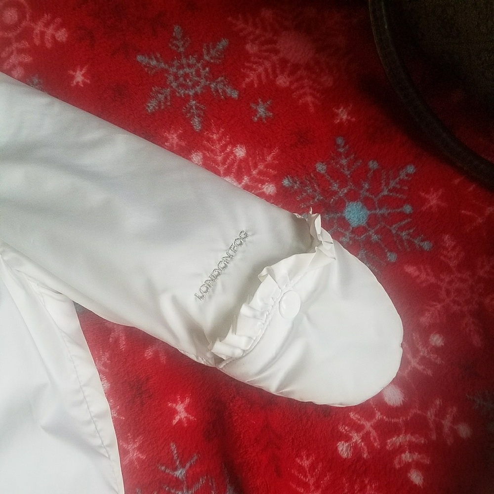 Snowsuit - Picture 2 of 2